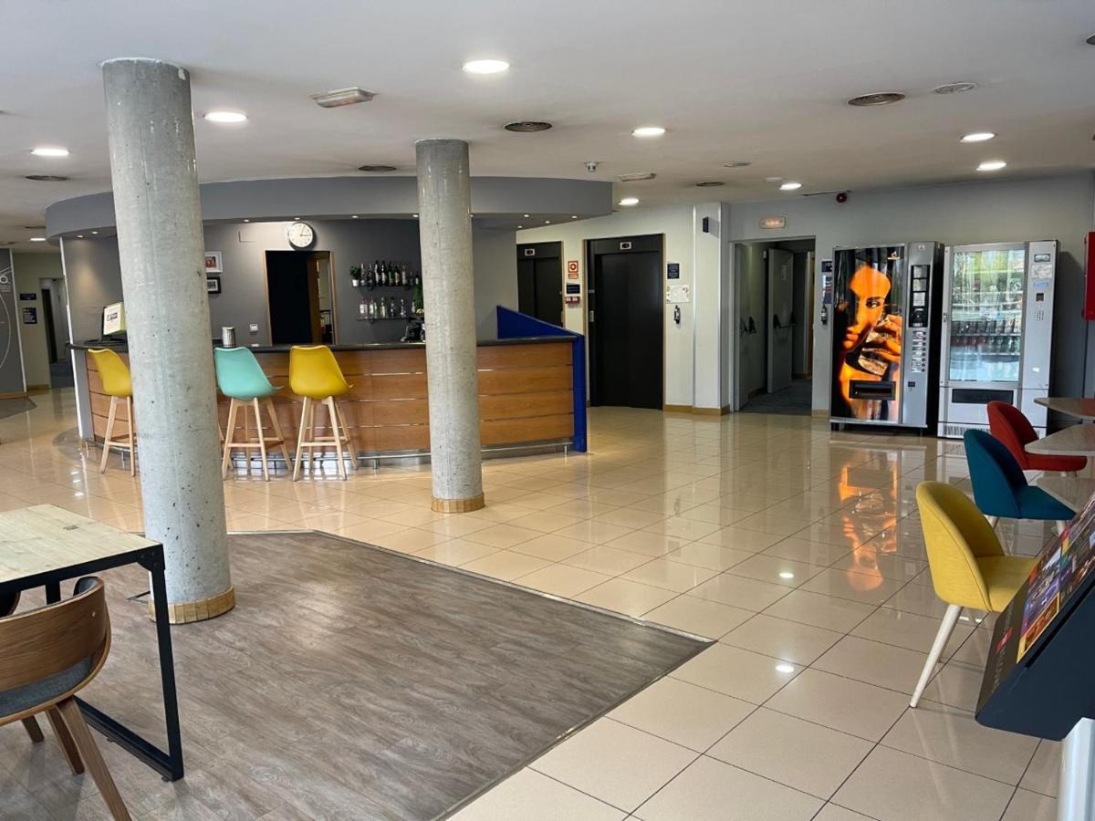 Holiday Inn Express San Sebastian De Los Reyes By Ihg Exterior photo